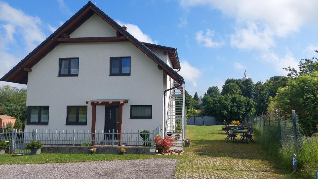 Apartmany Kohoutek A Slepicka V Novohradskych Horach Nové Hrady المظهر الخارجي الصورة